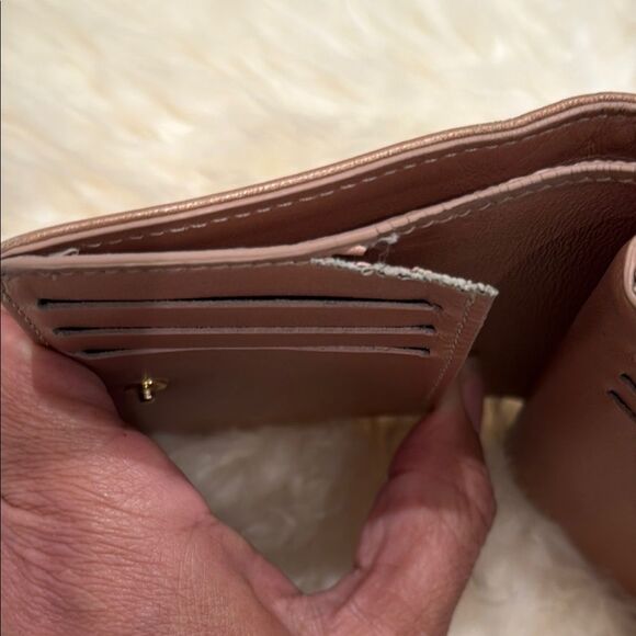 Louis Vuitton Lou Coussin Wallet Pink Lambskin Monogram Authentic Gold Hardware - Picture 7 of 16